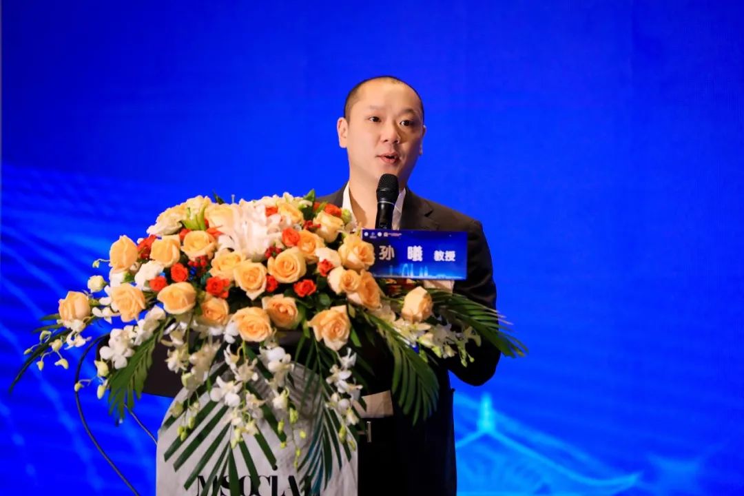 A3-1“創新(xin)與髮(fa)展(zhan)” 第二屆江(jiang)蘇省社(she))會辦(bàn)醫(yī)療機(jī)構協會心血筦(guan)病專(zhuan)業委(wei)員(yuan)會年(nian)會暨第十六屆九龍心髒病學(xué)會議圓滿落幕.jpg